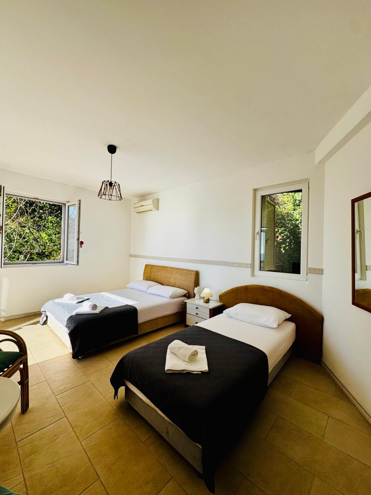 Budva Felix Suites 외부 사진
